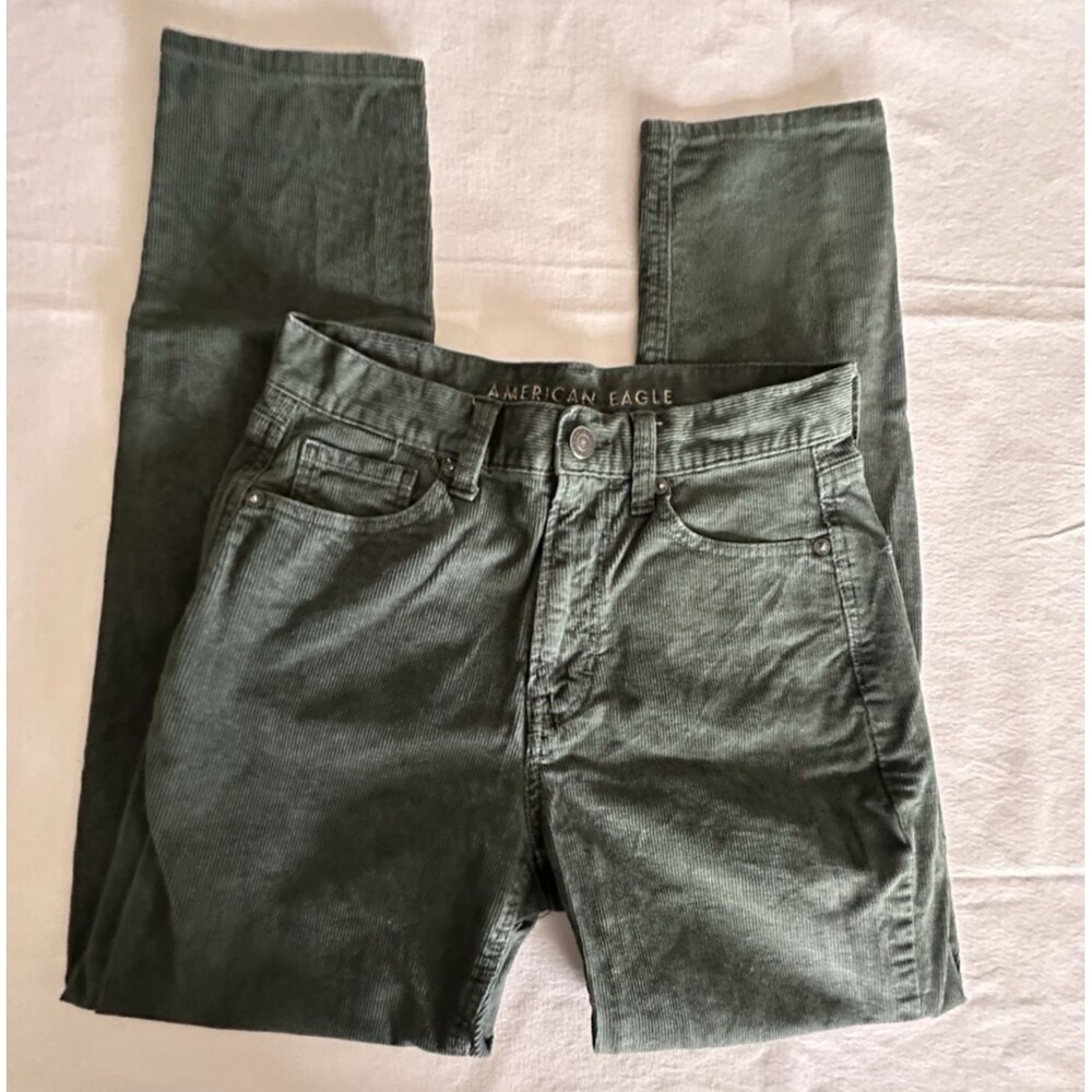 American Eagle Mom Jeans Moss Green Corduroy Pants Size 0